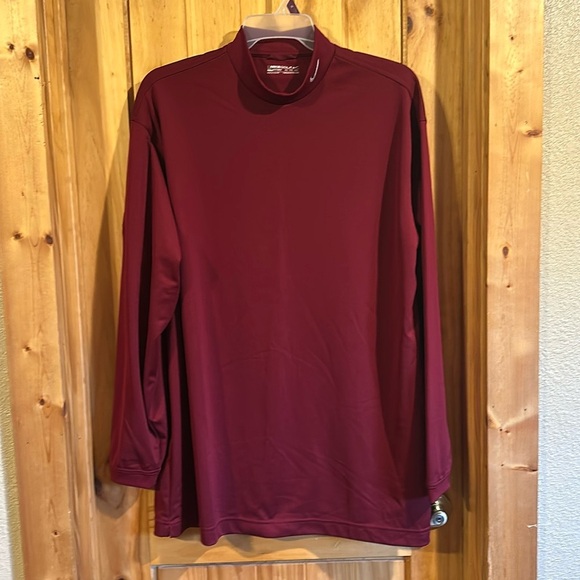 Nike Golf Fit Dry Long Sleeve Tour Performance Burgundy Shirt - Picture 1 of 6